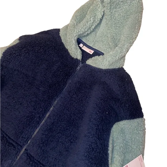 fluffy jacket - Picture 3 of 5